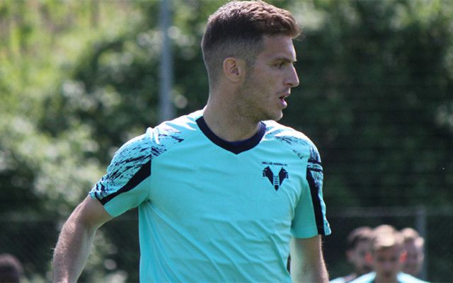 恋爱三角恋